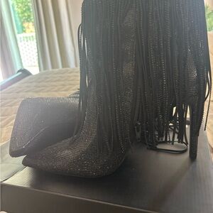 INC BLACK ANKLE BOOITES